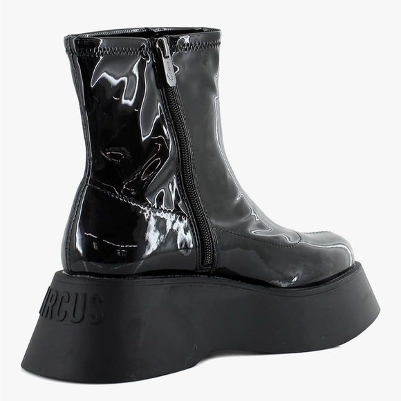 Circus by Sam Edelman Shiny Black Platform Boots - Picture 3 of 8